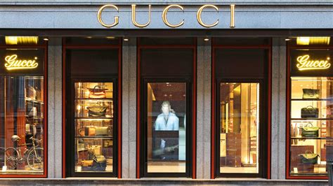 gucci showroom in pune